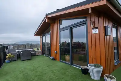 Image de Merveilleuse maison de vacances privée pour 6 personnes avec Wifi, Tv, balcon et parking