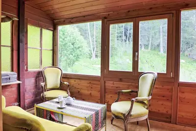 Joli appartement pour 10 personnes avec Wifi, Tv, patio et parking