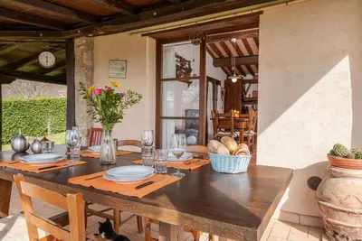 Image de Merveilleuse maison de vacances privée avec Wifi, Tv, terrasse, vue panoramique et parking