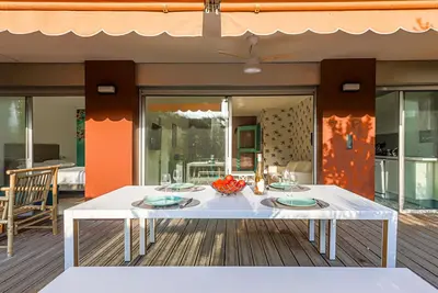 Image de Bel appartement pour 3 personnes avec piscine, climatisation, Wifi, Tv et terrasse
