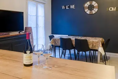 Image de Confortable appartement pour 6 personnes avec Wifi, Tv, patio et parking