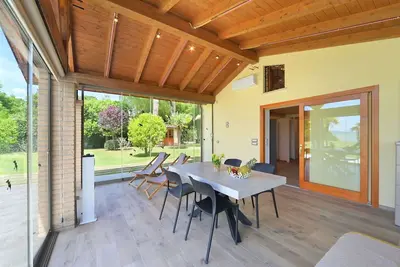 Image de Maison de vacances privée avec climatisation, Wifi, Tv, terrasse, animaux admis, parking