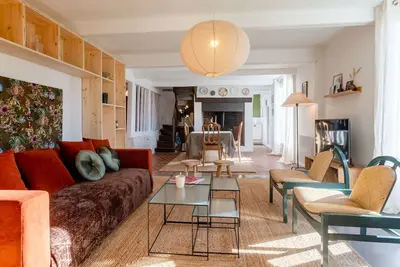 Image de Belle maison de vacances privée pour 6 personnes avec Wifi, Tv, terrasse et parking