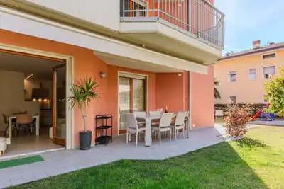 Image de Agréable appartement pour 4 personnes avec Wifi, climatisation, Tv, patio et parking