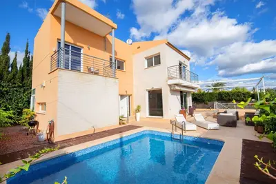 Image de Magnifique maison de vacances privée avec climatisation, Wifi, piscine privée, Tv, patio, parking