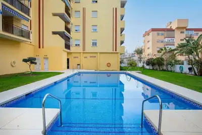 Image de Bel appartement pour 5 personnes avec Wifi, piscine, climatisation, Tv et terrasse