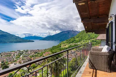 Image de Merveilleuse maison de vacances privée pour 12 personnes avec Wifi, Tv, patio et parking