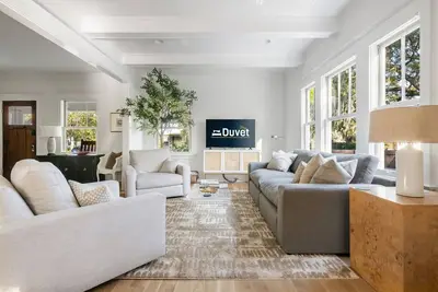 Image de Chateau Edwards: Newly Renovated Near Park Circle