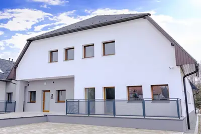 Image de Agréable appartement pour 5 personnes avec Wifi, Tv, terrasse, vue panoramique et parking