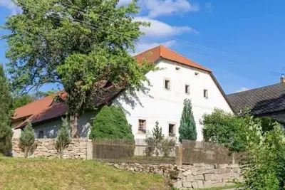 Image de Belle maison de vacances privée pour 8 personnes avec Wifi, patio, animaux admis et parking