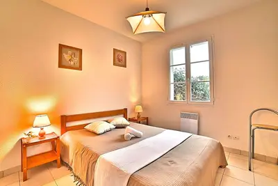 Image de Magnifique maison de vacances privée avec Wifi, Tv, terrasse, animaux admis et parking