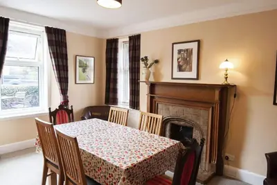 Image de Belle maison de vacances privée pour 6 personnes avec Wifi, Tv, patio et parking