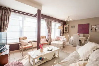 Image de Agréable appartement pour 2 personnes avec Wifi, Tv, terrasse, animaux admis et parking