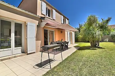 Image de Belle maison de vacances privée avec Wifi, Tv, terrasse, animaux admis et parking