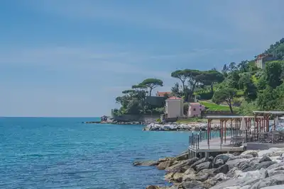 Agréable appartement pour 4 personnes avec Wifi, Tv, terrasse et parking