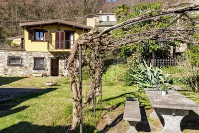 Belle maison de vacances privée pour 4 personnes avec Wifi, Tv, patio et parking