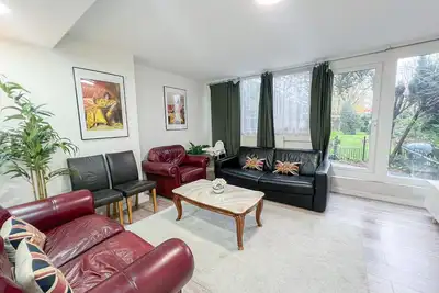 Image de 3 Bed 3 Bath Flat w. Garden, Maida Vale Paddington