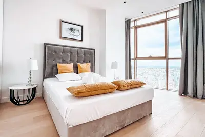 Image de WealthyStays: SkyHigh Central