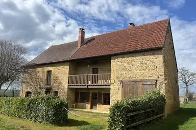 Image de Ancienne ferme rénovée avec piscine privée au calme absolu sud Bourgogne