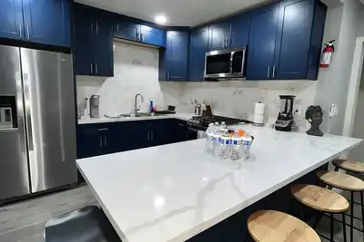 Image de Luxury Home wPrivate Jacuzzi & Firepit–Sleeps 14!