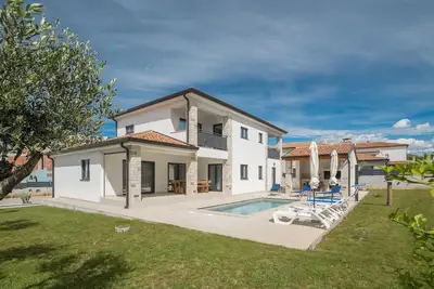 Image de Bel appartement Ă Porec avec WiFi