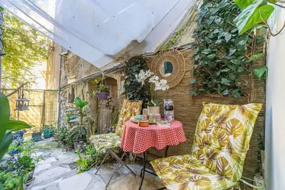 Image de Studio 'La Belleza' avec terrasse et jardin privés