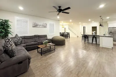 Image de Bright Spacious Family Home near SilverLakes