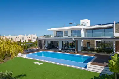 Image de Vivenda Boa Vida - Luxury villa, heated infinity pool, jacuzzi, 8 pax