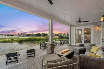 Image de Luxury Waterfront, Heated Pool - Sea Glass
