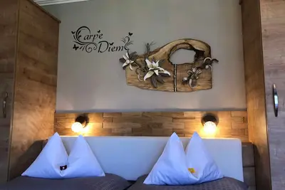 Image de Ferienwohnung 1 mit 1 Schlafzimmer - Gästehaus Kloibergütl