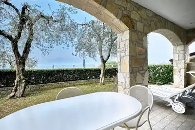 Image de ApartmentsGarda - Canevini Residence - 5a