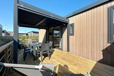 Image de Mobil-home confort 6 pers, 3 ch, pisc chauffée, à 200m plage Jullouville
