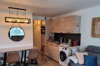 Image de Studio rénové avec cabine pour 4 pers, calme à Le Grand-Bornand