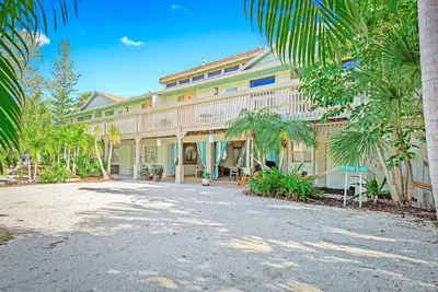 Image de Gertrude's Siesta | 100% Private, 8-steps to Beach Path! 4-min Dining & Music! Snorkeling, Sunsets!