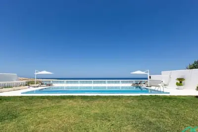 Image de Dar Barsha: Beach front white sand and happiness