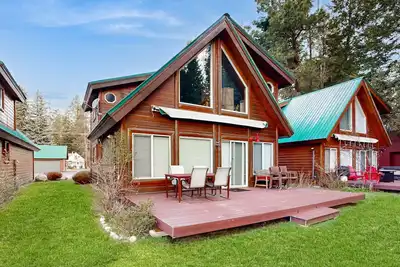 Image de Fabulous McCall townhome with amazing golf course views & luxurious amenities