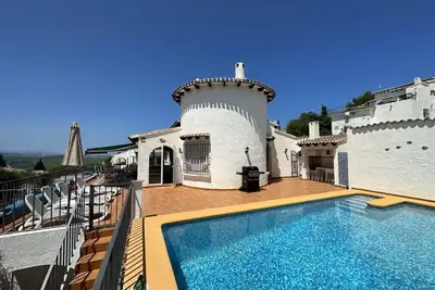 Image de Villa Gran Vida mit Wifi, 4 Schlafzimmer, 5 Klimaanlagen und Privater Pool