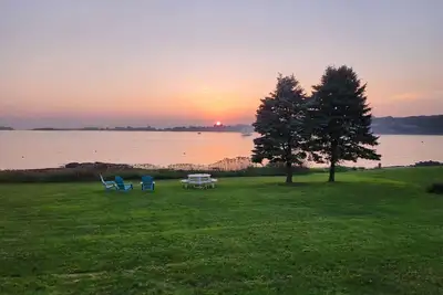 Sunset Hideaway on Bailey Island