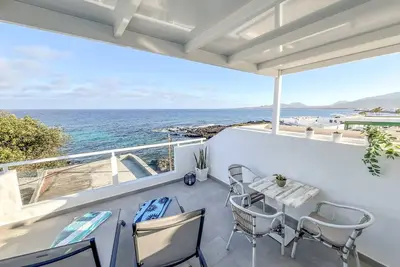 Image de Casa Burgao Studio with large seaview terrace