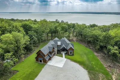 Image de August Specials! ! New Monkey Island Modern Lodge Retreat w/Hot Tub!