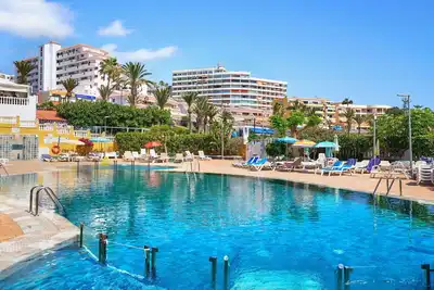 Image de Bel appartement pour 4 personnes avec Wifi, piscine, Tv et terrasse
