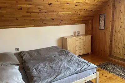 Image de Merveilleuse maison de vacances privée pour 6 personnes avec Wifi, balcon, animaux admis et parking