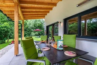 Image de Merveilleuse maison de vacances privée avec Wifi, Tv, terrasse, animaux admis et parking