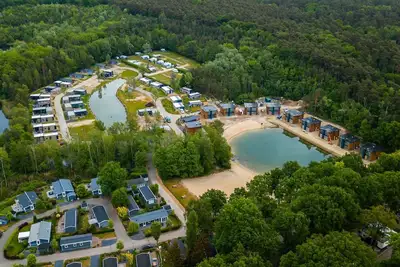 Image de Joli appartement dans une maison de vacances avec Wifi, piscine, Tv, terrasse et parking