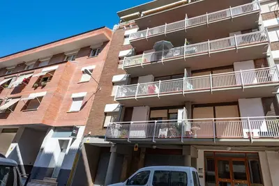 Image de Joli appartement pour 6 personnes avec Wifi, Tv, balcon et parking
