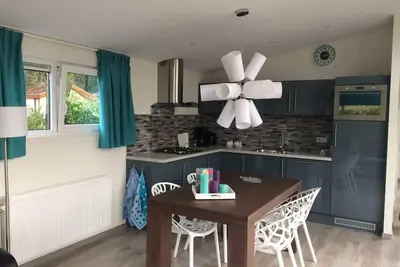 Image de Belle maison de vacances privée pour 4 personnes avec Wifi, piscine, Tv, terrasse et parking