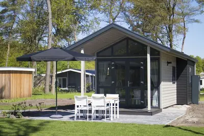 Image de Merveilleuse maison de vacances privée pour 4 personnes avec piscine, Wifi, Tv, terrasse et parking