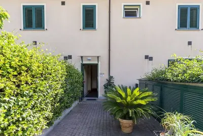 Image de Joli appartement pour 4 personnes avec Wifi, patio, animaux admis et parking