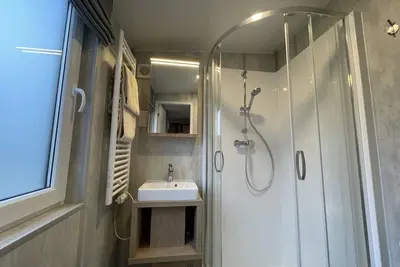 Image de Confortable appartement dans une maison de vacances avec climatisation, Wifi, Tv, terrasse, parking