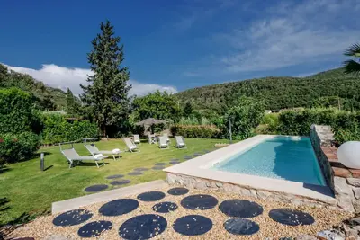 Magnifique maison de vacances privée avec piscine privée, Wifi, climatisation, Tv, patio, parking